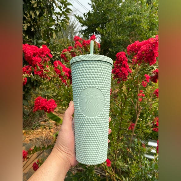 Starbucks BNWT US Matte Mint 24oz Studded Tumbler - Picture 1 of 5